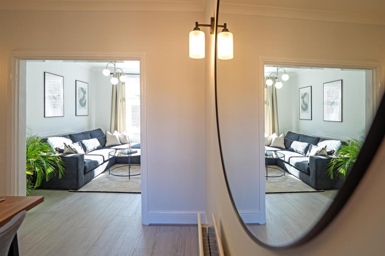Southview Stays - Three Bedroom House Chester Bagian luar foto